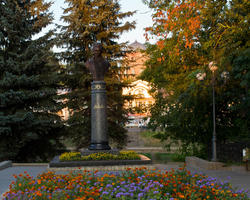 Памятник Львову